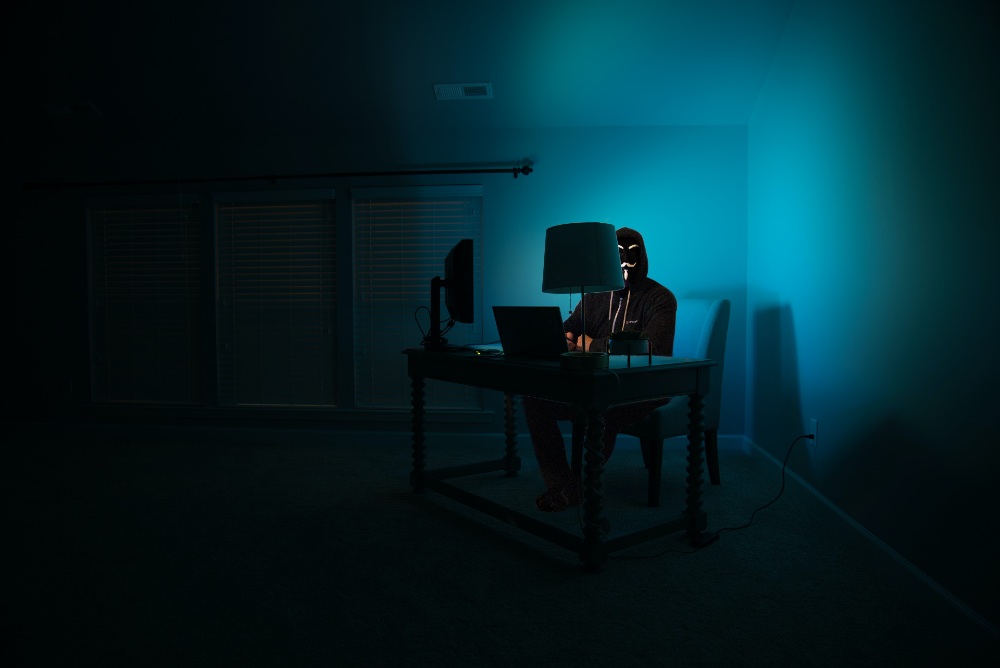 man in the dark computer